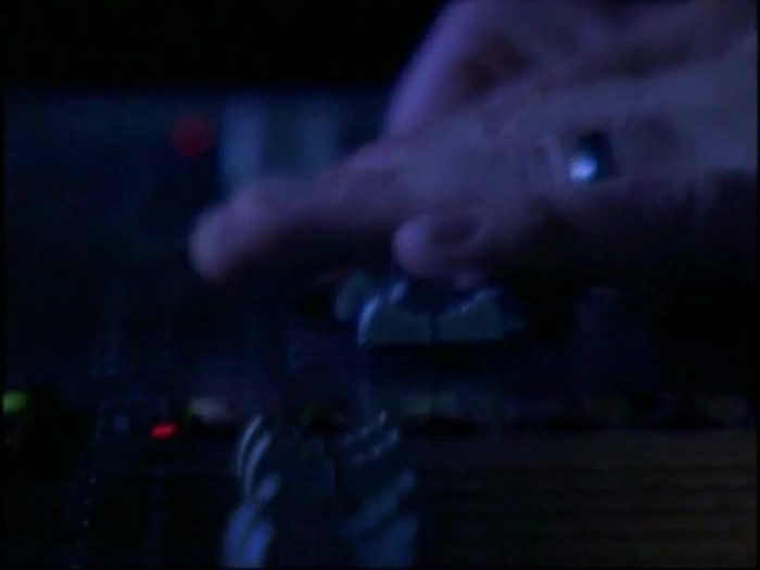 Bonez Tour Documentary [HD] Part2 - Avril Lavigne 0634 - Avril - Lavigne - 2008 - Bonez - Tour - Documentary - oo2