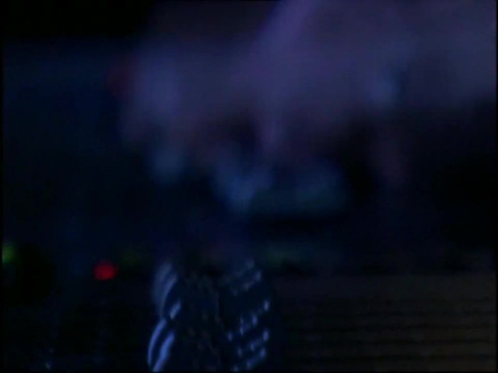 Bonez Tour Documentary [HD] Part2 - Avril Lavigne 0636 - Avril - Lavigne - 2008 - Bonez - Tour - Documentary - oo2