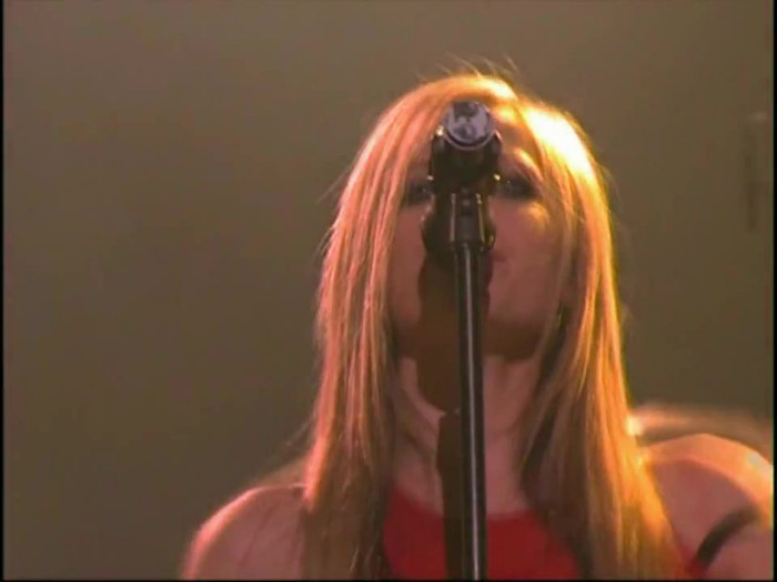 Bonez Tour Documentary [HD] Part2 - Avril Lavigne 2588