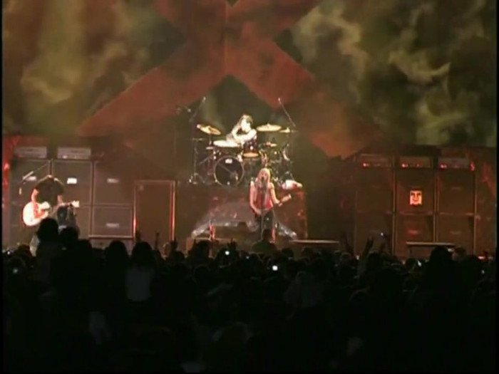 Bonez Tour Documentary [HD] Part2 - Avril Lavigne 2609 - Avril - Lavigne - 2008 - Bonez - Tour - Documentary - oo6