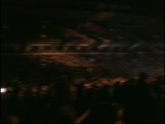 Bonez Tour Documentary [HD] Part2 - Avril Lavigne 0663