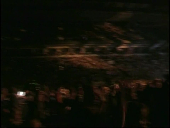 Bonez Tour Documentary [HD] Part2 - Avril Lavigne 0669