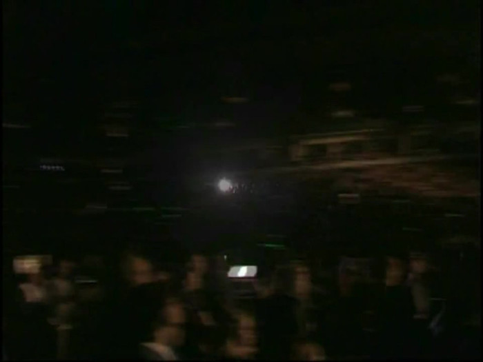 Bonez Tour Documentary [HD] Part2 - Avril Lavigne 0687