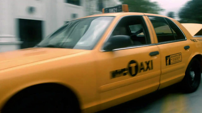 Avril Lavigne - What The Hell_youtube_original 0782