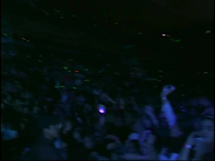 Bonez Tour Documentary [HD] Part2 - Avril Lavigne 1169 - Avril - Lavigne - 2008 - Bonez - Tour - Documentary - oo3