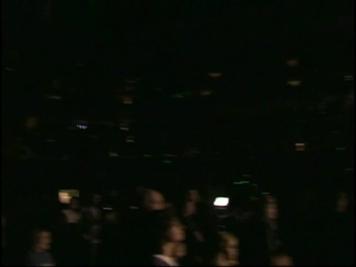 Bonez Tour Documentary [HD] Part2 - Avril Lavigne 0692