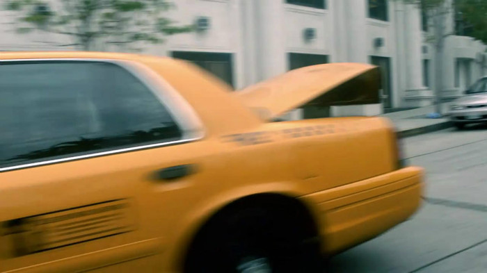 Avril Lavigne - What The Hell_youtube_original 0789