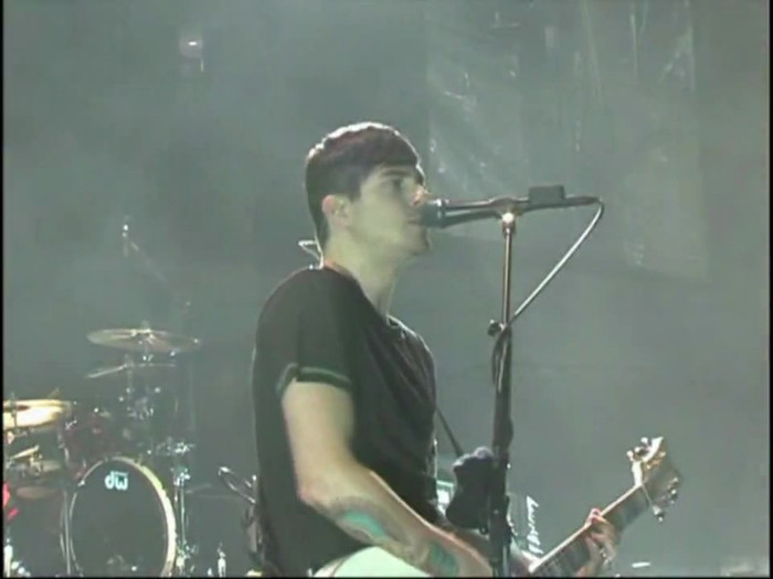 Bonez Tour Documentary [HD] Part2 - Avril Lavigne 1191 - Avril - Lavigne - 2008 - Bonez - Tour - Documentary - oo3