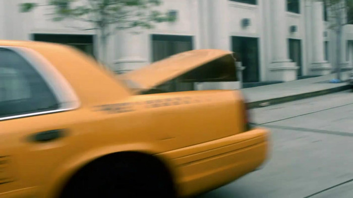 Avril Lavigne - What The Hell_youtube_original 0790