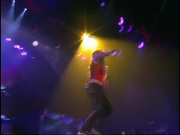 Bonez Tour Documentary [HD] Part2 - Avril Lavigne 2188