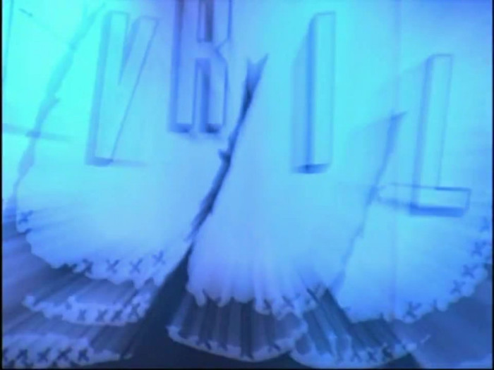 Bonez Tour Documentary [HD] Part2 - Avril Lavigne 0252