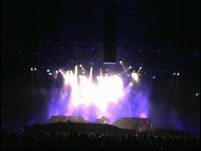 Bonez Tour Documentary [HD] Part2 - Avril Lavigne 0734