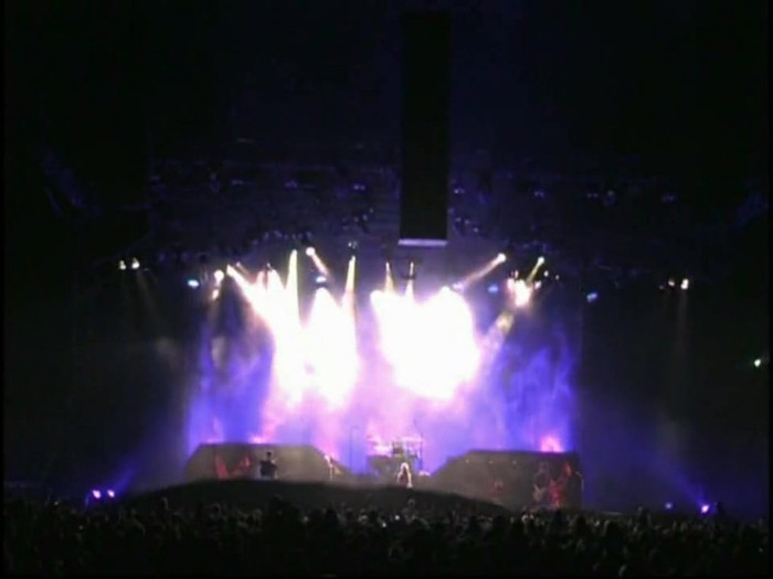 Bonez Tour Documentary [HD] Part2 - Avril Lavigne 0736