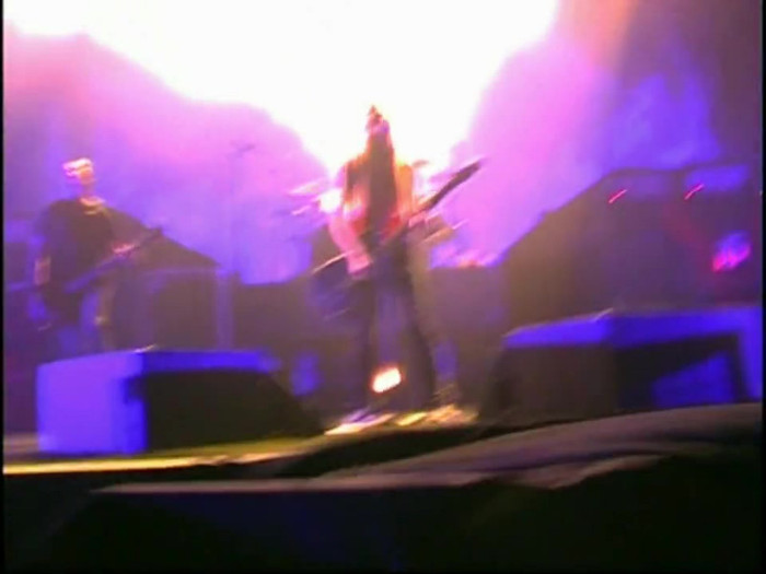 Bonez Tour Documentary [HD] Part2 - Avril Lavigne 0743