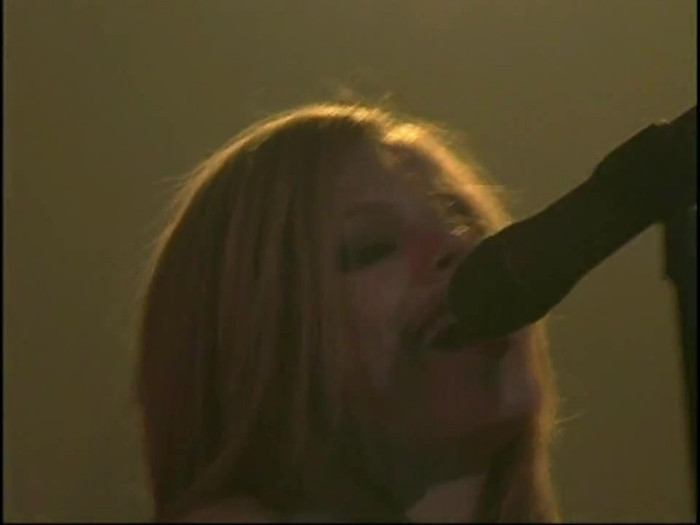 Bonez Tour Documentary [HD] Part2 - Avril Lavigne 2222