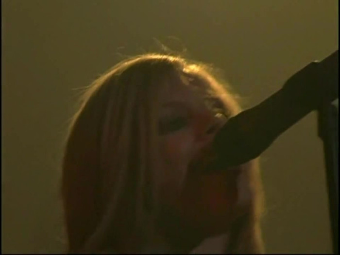 Bonez Tour Documentary [HD] Part2 - Avril Lavigne 2223