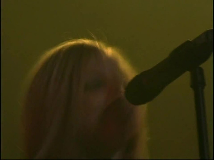 Bonez Tour Documentary [HD] Part2 - Avril Lavigne 2229