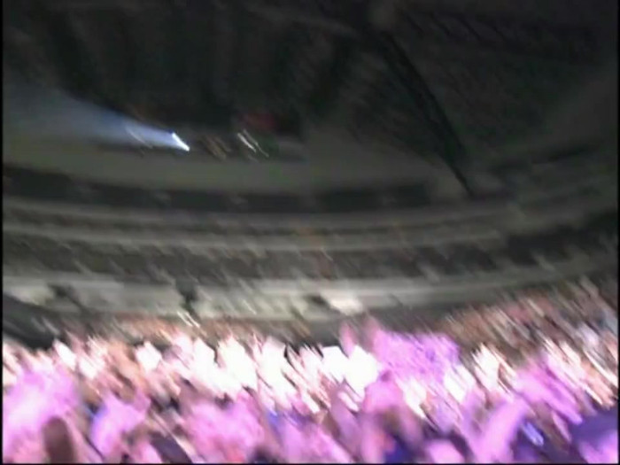 Bonez Tour Documentary [HD] Part2 - Avril Lavigne 0795