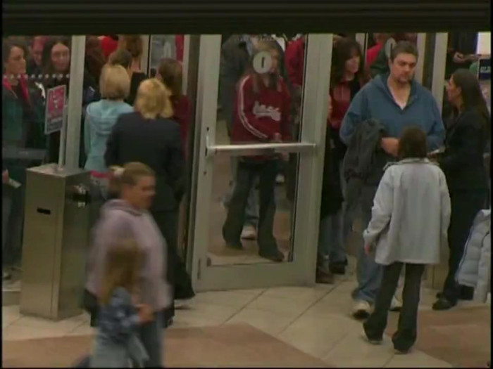 Bonez Tour Documentary [HD] Part2 - Avril Lavigne 0312 - Avril - Lavigne - 2008 - Bonez - Tour - Documentary - oo1