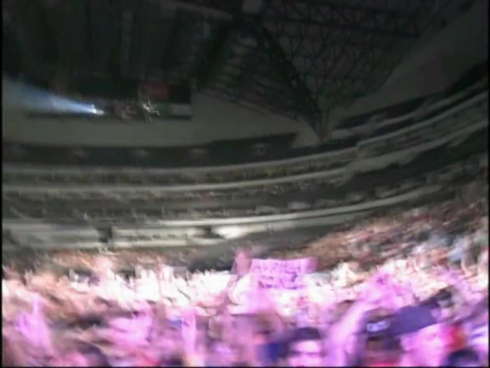 Bonez Tour Documentary [HD] Part2 - Avril Lavigne 0800 - Avril - Lavigne - 2008 - Bonez - Tour - Documentary - oo2