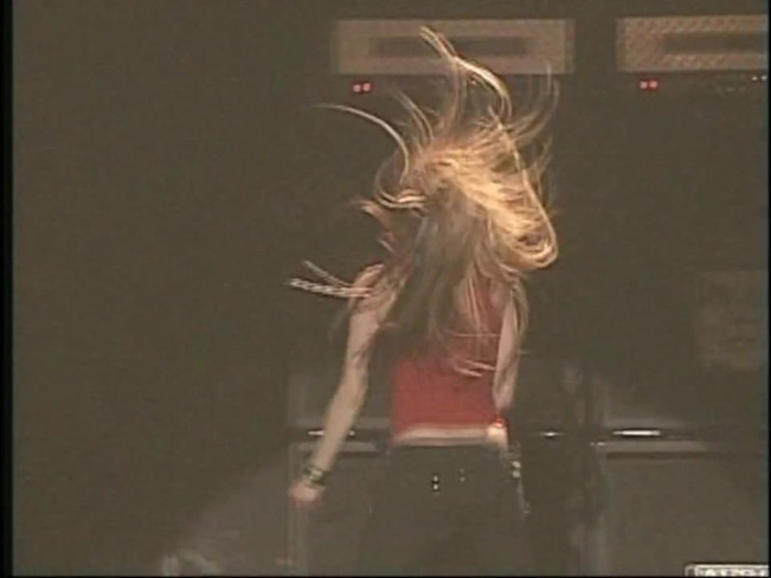 Bonez Tour Documentary [HD] Part2 - Avril Lavigne 2268