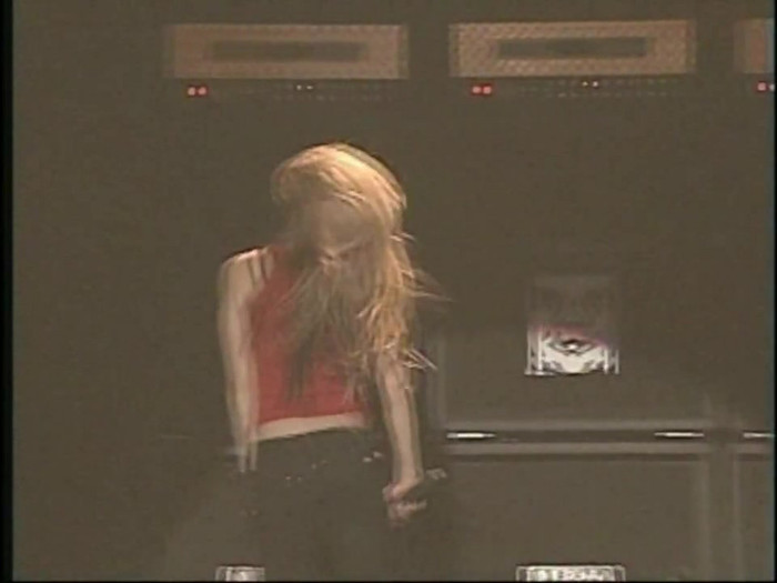 Bonez Tour Documentary [HD] Part2 - Avril Lavigne 2274