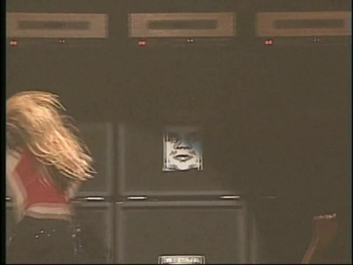 Bonez Tour Documentary [HD] Part2 - Avril Lavigne 2281