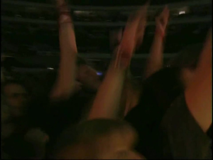 Bonez Tour Documentary [HD] Part2 - Avril Lavigne 0818