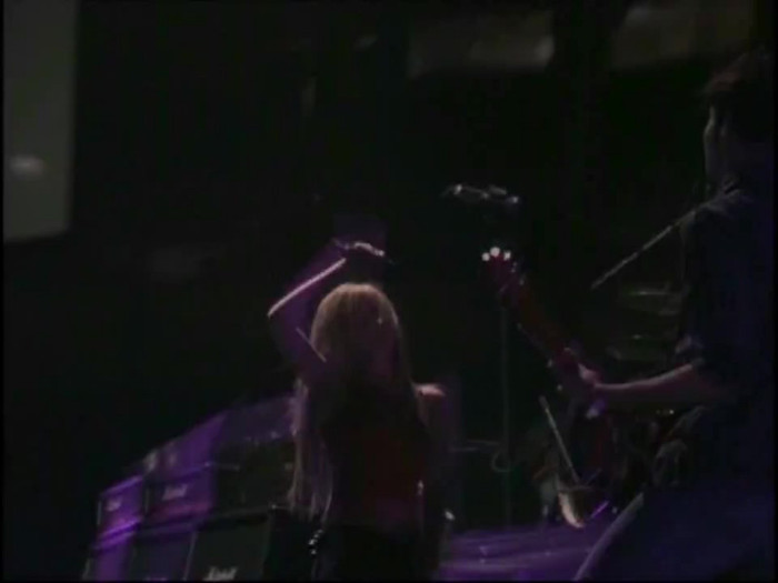 Bonez Tour Documentary [HD] Part2 - Avril Lavigne 1787