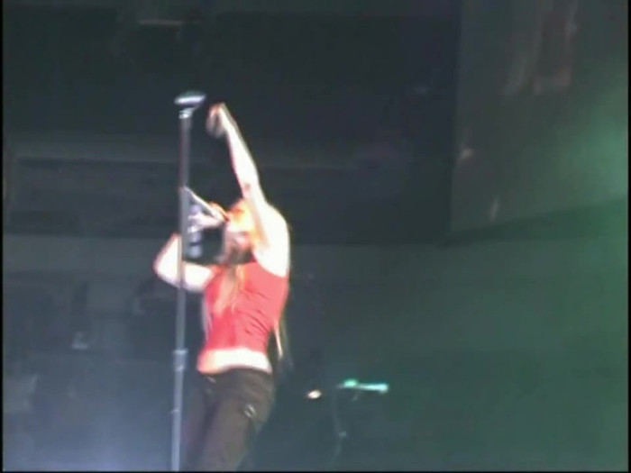 Bonez Tour Documentary [HD] Part2 - Avril Lavigne 1307