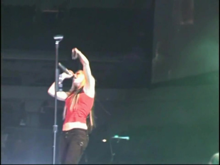 Bonez Tour Documentary [HD] Part2 - Avril Lavigne 1312