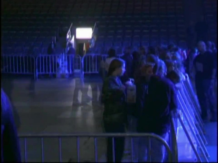 Bonez Tour Documentary [HD] Part2 - Avril Lavigne 0345