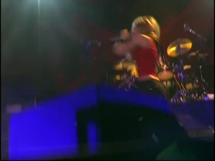Bonez Tour Documentary [HD] Part2 - Avril Lavigne 1325