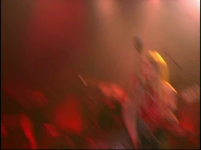 Bonez Tour Documentary [HD] Part2 - Avril Lavigne 1330