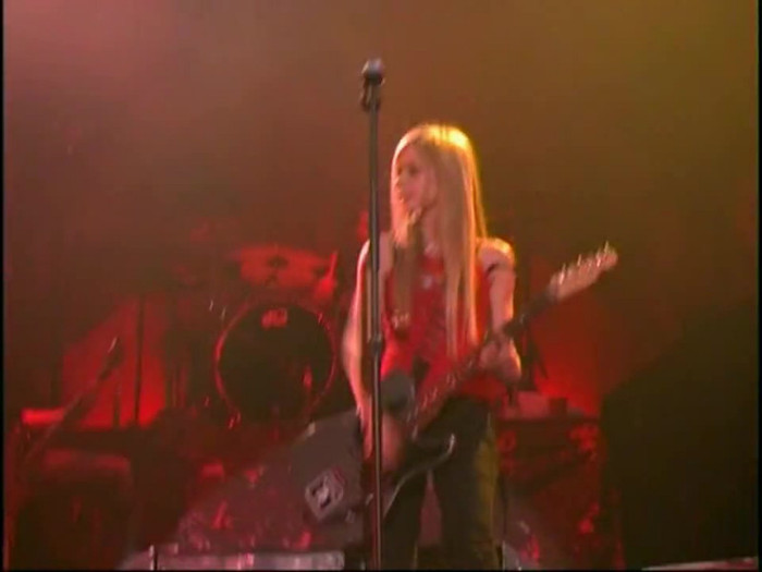 Bonez Tour Documentary [HD] Part2 - Avril Lavigne 1337