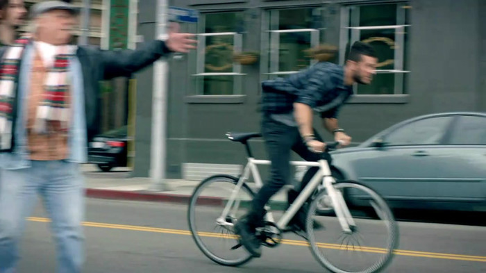 Avril Lavigne - What The Hell_youtube_original 0848