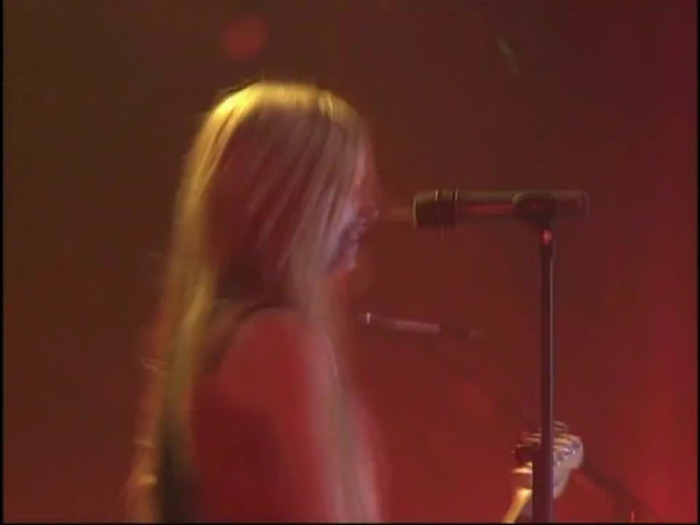 Bonez Tour Documentary [HD] Part2 - Avril Lavigne 2343