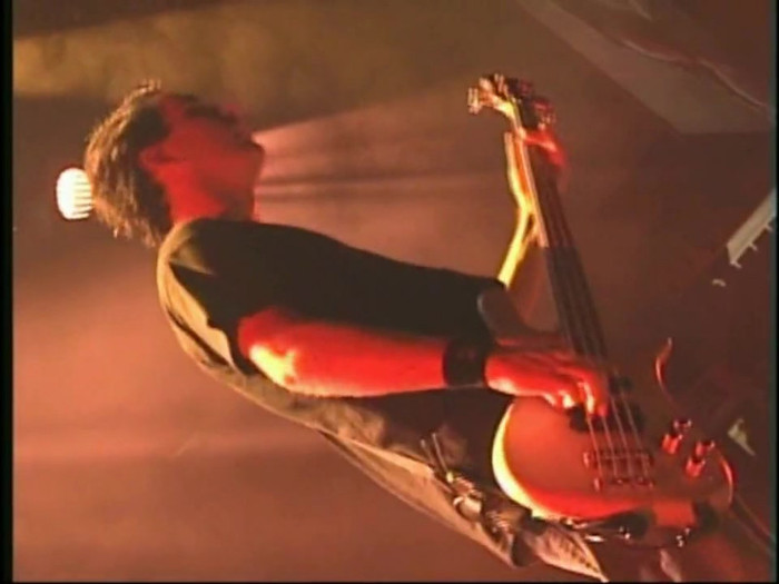 Bonez Tour Documentary [HD] Part2 - Avril Lavigne 0877