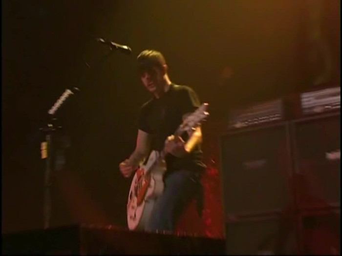 Bonez Tour Documentary [HD] Part2 - Avril Lavigne 2821