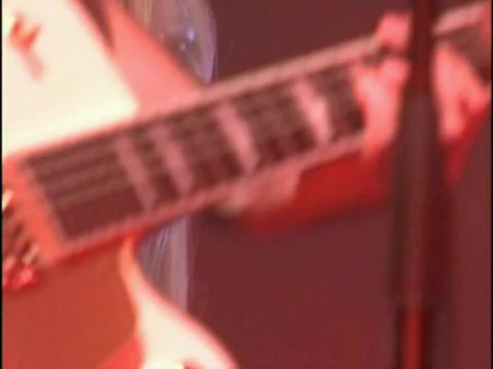 Bonez Tour Documentary [HD] Part2 - Avril Lavigne 1363