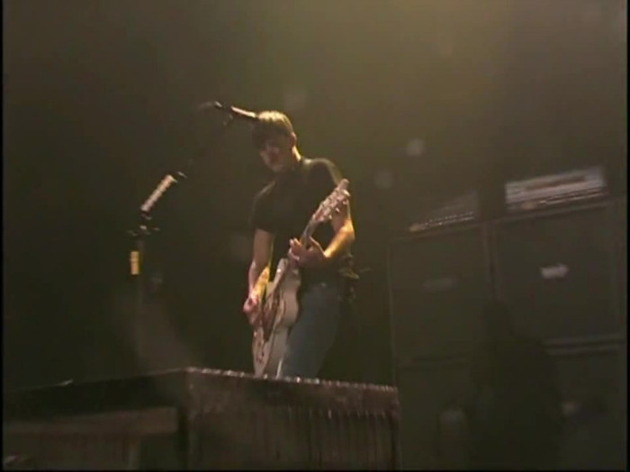 Bonez Tour Documentary [HD] Part2 - Avril Lavigne 2828
