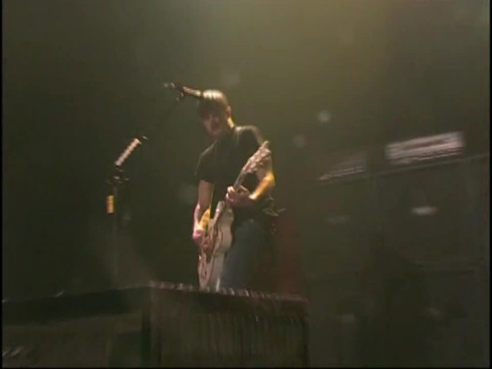 Bonez Tour Documentary [HD] Part2 - Avril Lavigne 2829
