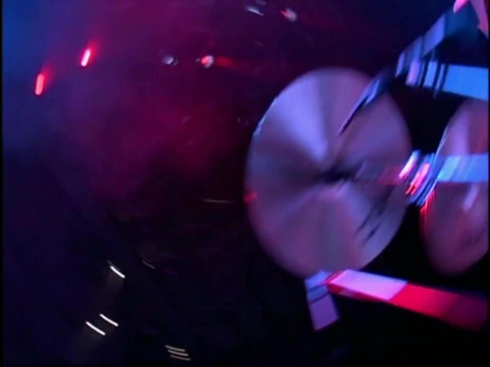 Bonez Tour Documentary [HD] Part2 - Avril Lavigne 1375