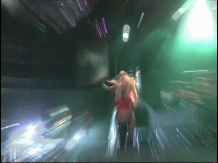 Bonez Tour Documentary [HD] Part2 - Avril Lavigne 0895