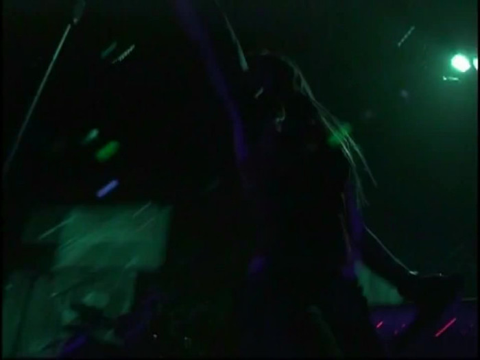 Bonez Tour Documentary [HD] Part2 - Avril Lavigne 2370