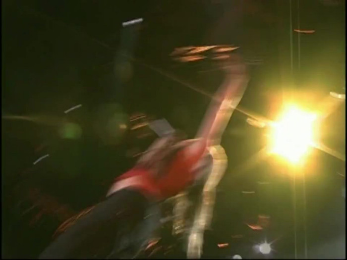 Bonez Tour Documentary [HD] Part2 - Avril Lavigne 1870 - Avril - Lavigne - 2008 - Bonez - Tour - Documentary - oo4