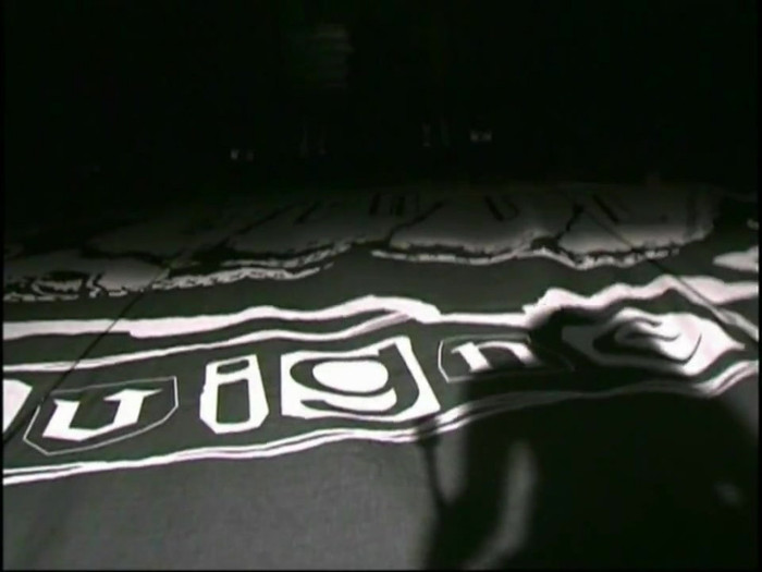 Bonez Tour Documentary [HD] Part2 - Avril Lavigne 0419