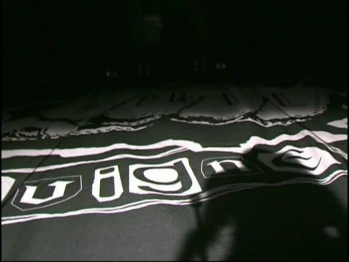 Bonez Tour Documentary [HD] Part2 - Avril Lavigne 0421