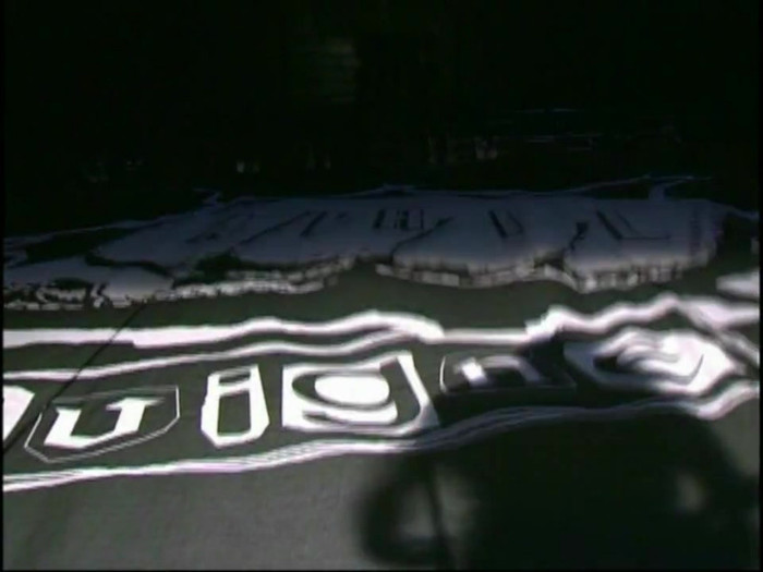 Bonez Tour Documentary [HD] Part2 - Avril Lavigne 0423