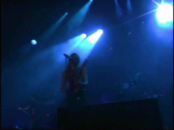 Bonez Tour Documentary [HD] Part2 - Avril Lavigne 0916